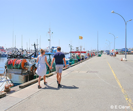 Lors de votre séjour au camping Le Léhan dans le Finistère, offrez vous une balade sur le port de pêche du Guilvinec
