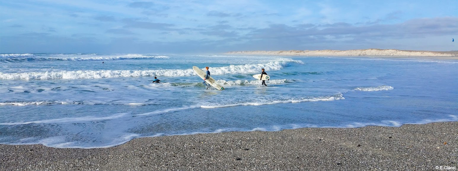 Le camping Le Léhan en Bretagne est situé à quelques minutes de la Pointe de la Torche, le paradis des surfeurs