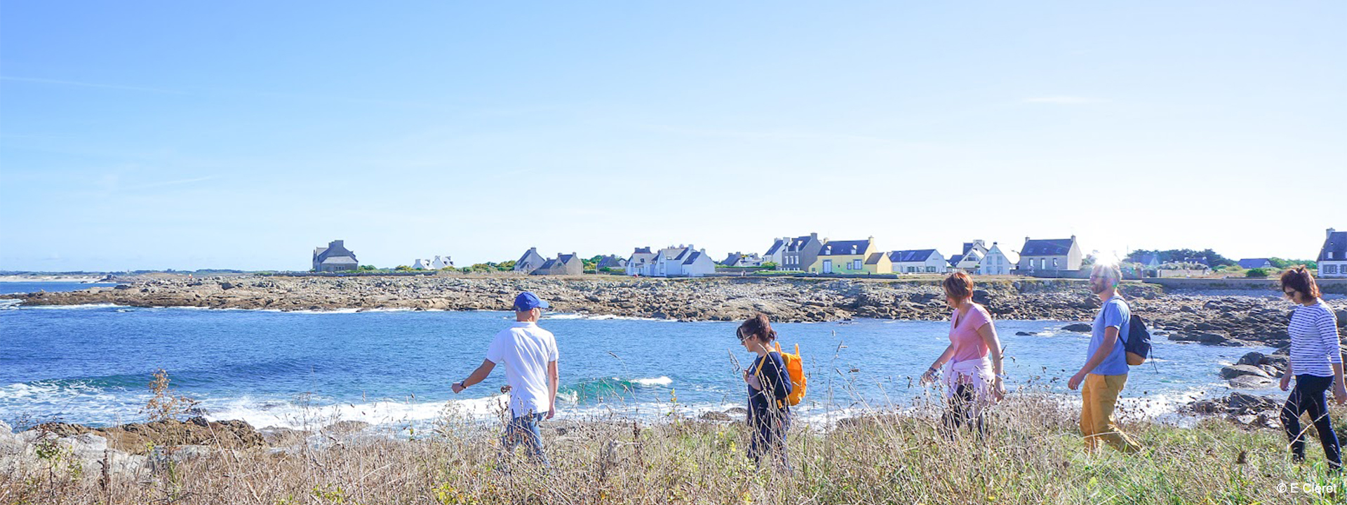 Le camping Le Léhan en dans le Finistère est situé à proximité des plages de Bretagne